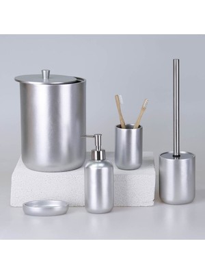 PremiumPort Şık Gümüş Banyo Seti, 130G, 15 Parça, Modern ve Zarif Tasarım
