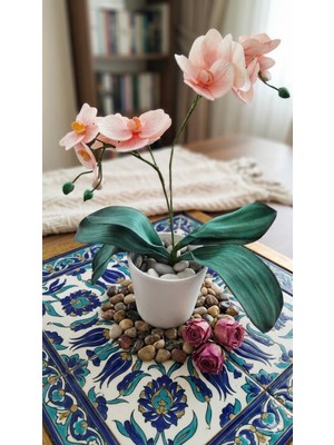 Sanatçı Yuvası Kadın Kooperatifi Orkide Çiçeği