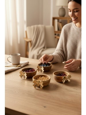 Özgürce Kelebek Detaylı 8 cm Çerezlik Kase, Şık ve Zarif Tasarım