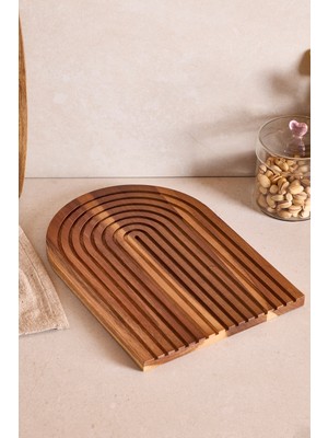 Özgürce Şık Akasya Sunum Tahtası 32X23 Cm, Doğal Ahşap Tasarım