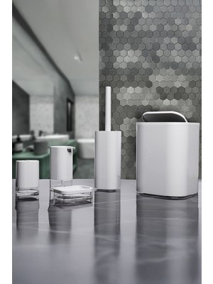 PremiumPort Modern Gri Banyo Seti, Şık ve Fonksiyonel Tasarım ile Kullanışlıdır