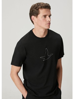  club siyah relax fit artwork kaz detaylı t-shirt