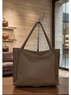 Han Minimal Kahverengi Tote Çanta – Günlük & Ofis Kullanımına Uygun Geniş Hacimli Şık Omuz Çantası