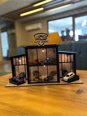 Handanca Işıklı Oyuncak Araba Garajı