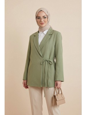 Moda Morfo Yandan Bağcıklı Arkası Yırtmaçlı Astarlı Double Krep Ceket -Çağla Y.