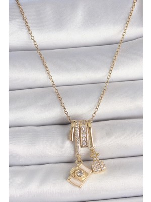 Bucuks Mey Ithalat® 316L Çelik Gold Renk Zirkon Taşlı Sallantı Fotoğraf Makinası Figür Charm Kadın Kolye