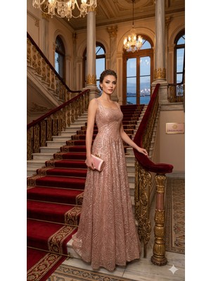 Uzer Işıltılı Simli Jacquard Dokulu Kare Yaka Couture Premium Abiye Elbise
