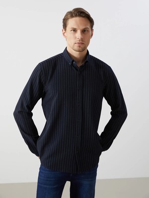 Lc Waikiki Yeni Sezon Slim Fit Uzun Kollu Çizgili Armürlü Erkek Gömlek