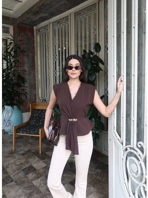 Lokadi Kadın Linda Kumaş Aksesuarlı Kruvaze Bluz