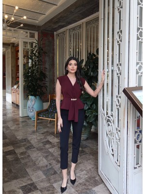 Lokadi Kadın Linda Kumaş Aksesuarlı Kruvaze Bluz