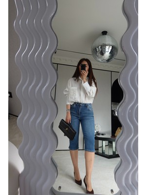 Özge Özgenç Yanı Yırtmaçlı Denim Kapri