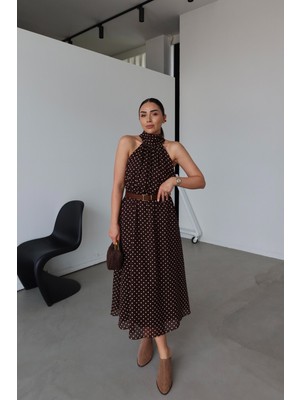 Özge Özgenç Kolsuz Puantiyeli Şifon Elbise
