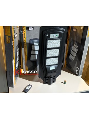 Kassel Aydınlatma Cata 120W Solar Dış Mekan Sokak Aydınlatma Güneş Enerjili Uzaktan Kumandalı Beyaz Işık
