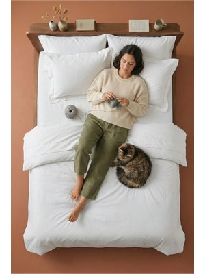 Nesco Beyaz Çift Kişilik %100 Pamuk Nevresim Takımı 200X220 Nevresim 160X200 Çarşaf 4 Yastık Kılıfı