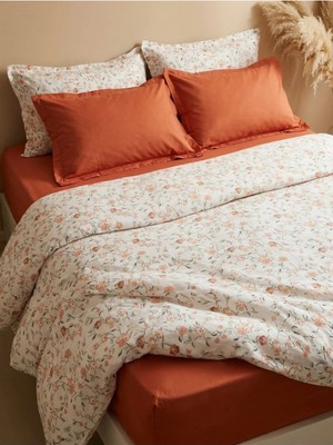 Nesco %100 Pamuk Çift Kişilik Nevresim Takımı 200X220 cm Lastikli Çarşaflı Turuncu Çiçek Desenli
