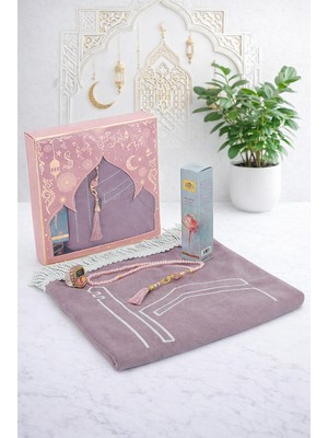 İhvan Online Anneler Gününe Özel - Kabe Işlemeli Lüks Kadife Seccade,zikirmatik,inci Tesbih,medine Gülü Parfüm 150 ml - Kutulu Hediye Seti - Pembe