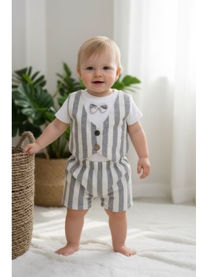Butik Erkek Bebek Papyon Detaylı Yelekli Şortlu 2'li Takım