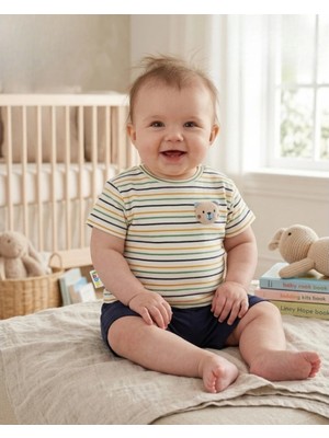 Bebeva Baby Erkek Bebek Çok Renkli Çizgili Ayıcık Nakışlı Tişört ve Lacivert Şort 2'li Takım