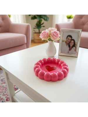 Maison Alisa Dekoratif Kalp Detaylı Taş Tozu Mini Tabak 13CM – Şık ve Sevimli Tasarım