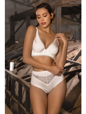 Çamaşır Kenti Giorgia  Wire Bra, Ekrı Konforlu ve Şık Sütyen