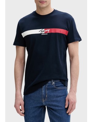 Tommy Jeans Pamuklu Regular Fit Logolu Bisiklet Yaka T Shirt Erkek T Shirt DM0DM22539 C1G