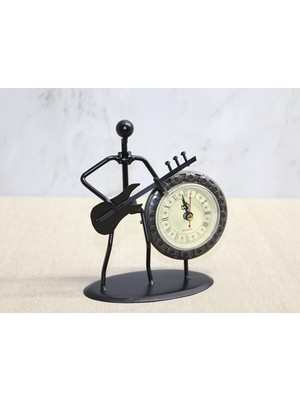 Aydogan's Metal Saatli Gitar Çalan Müzisyen