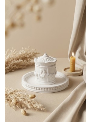 Aceleyolla Luxury Atlı Karınca Tasarımlı Beton Mum ve Kapaklı Dekoratif Tepsi Seti Beyaz