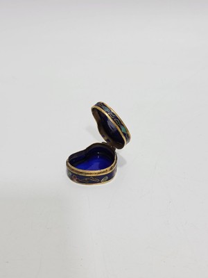 Hasyılmaz Antika Cloisonne Minyatür Kutu 3,7x3,1cm 118