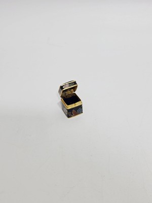 Hasyılmaz Antika Cloisonne Minyatür Kutu 2X2CM 090