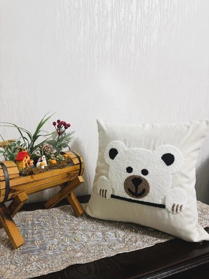 Hd Home Collection Keten Kumaş Sevimli Ayıcık Işlemeli Punch Kırlent Kılıfı (Panç) 43*43 cm