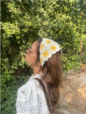 Ayçiçeği Motif Örgü Bandana