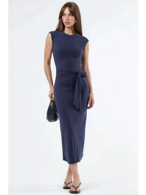 Hiccup Kadınlar Busem Bağlama Detaylı Midi Bisiklet Yaka Elbise Lacivert