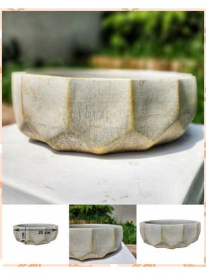 Geometrik Aranjman ve Bonsai Saksısı Altın Yaldızlı
