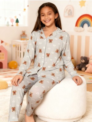 NiCe İç Giyim Gri Renk Ayıcık Desen Gömlek Yaka Düğmeli Milan Kumaş Baharlık Kız Çocuk Pijama Takım