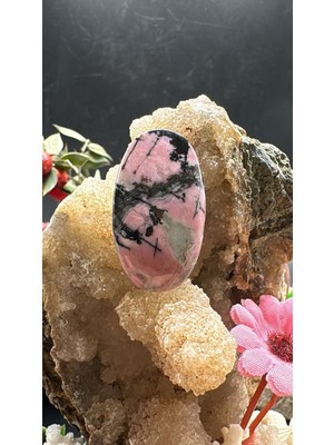 Aries 34.30 Ct 31.9X18.1 mm Natural Rodonit