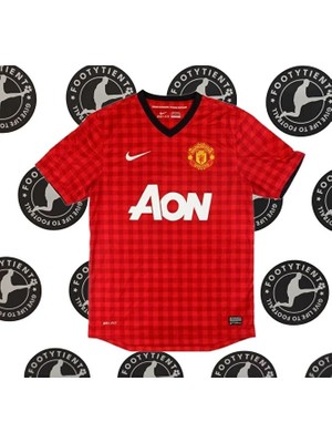 Manchester United 2012/13 Isimsiz Nostalji Forması