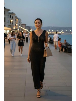 Mossta V Yaka Uzun Triko Elbise - Siyah