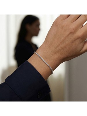 İryum 0.79ct (E-F vs) Pırlanta Su Yolu Bileklik