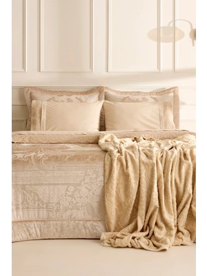Karaca Home Valeria Queen 8 Parça Çeyiz Seti Gold