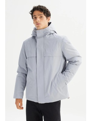 Lee Relaxed Fit Rahat Kesim Kapüşonlu Cepli Şişme Mont