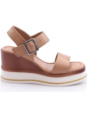 Dgn 400-24170 Kadin Mega Kalin Taban Sandalet