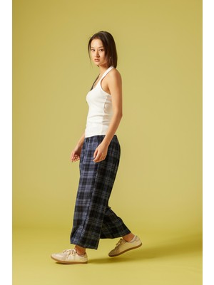 Nisan Triko Pamuklu Halter Top
