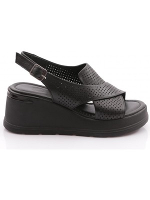 Dgn 721-2432 Kadin Kalin Taban Sandalet