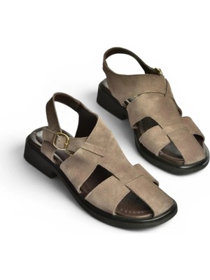 Fox Shoes Y291880002 Füme Hakiki Deri Süet Kadın Sandalet