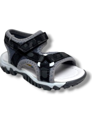 Arzen Bebe 226-26 Cırtlı Kamuflaj Desenli Anatomik Erkek Çocuk Sandalet 22-25