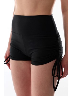 Penti Siyah Büzgü ve Fiyonk Detaylı Yüksek Bel Kısa Tayt