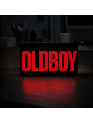 Gişe Arts Masa Lambası - Ihtiyar Delikanlı (Oldboy) Adaptörlü Dekoratif & Hediyelik Lamba