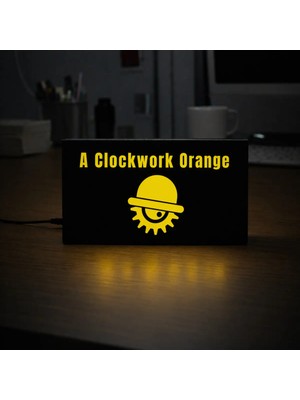 Gişe Arts Masa Lambası - A Clockwork Orange (Otomatik Portakal) Adaptörlü Dekoratif & Hediyelik Lamba