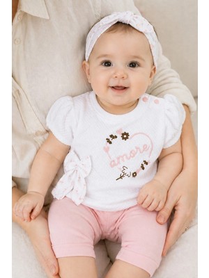 Dinamik çocuk Kız Bebek 3'lü Takım Amore(Italyanca Aşk) Nakışlı Fiyonk Detaylı Tişört+Kapri Şort+Bandana 0-3-6-9 Aylık %100PAMUK