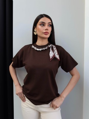 Esra Helvacı Yaka Inci Fularlı Modal Tshirt